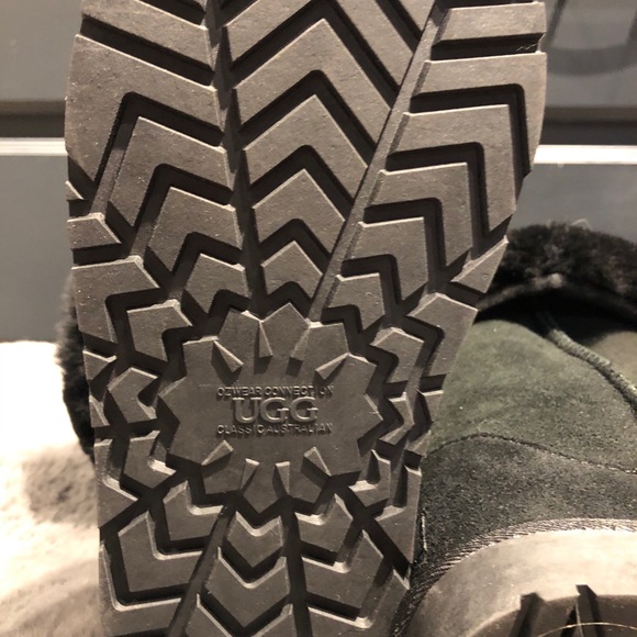 Brand NEW Real Australian UGG Boots 5 - Picture 4 of 7